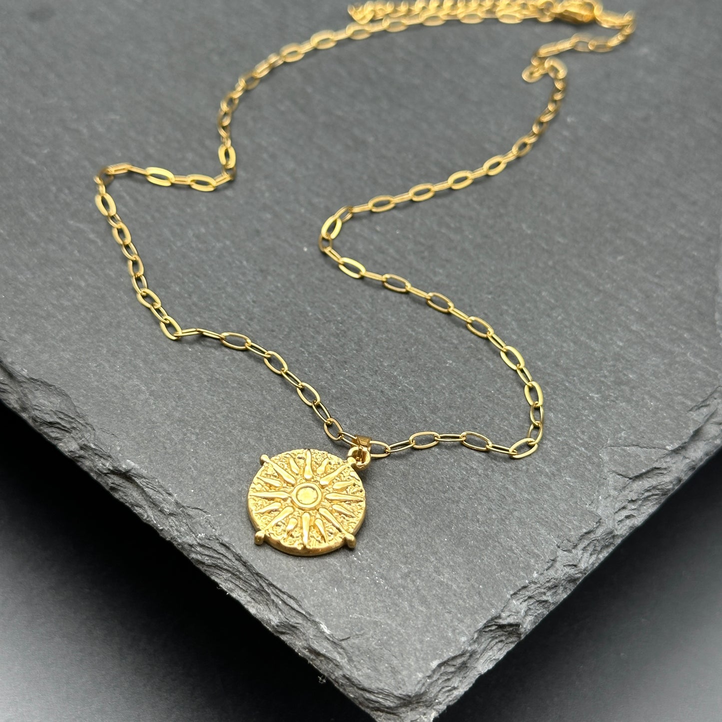 GOLDEN SOLAR MEDALLION NECKLACE