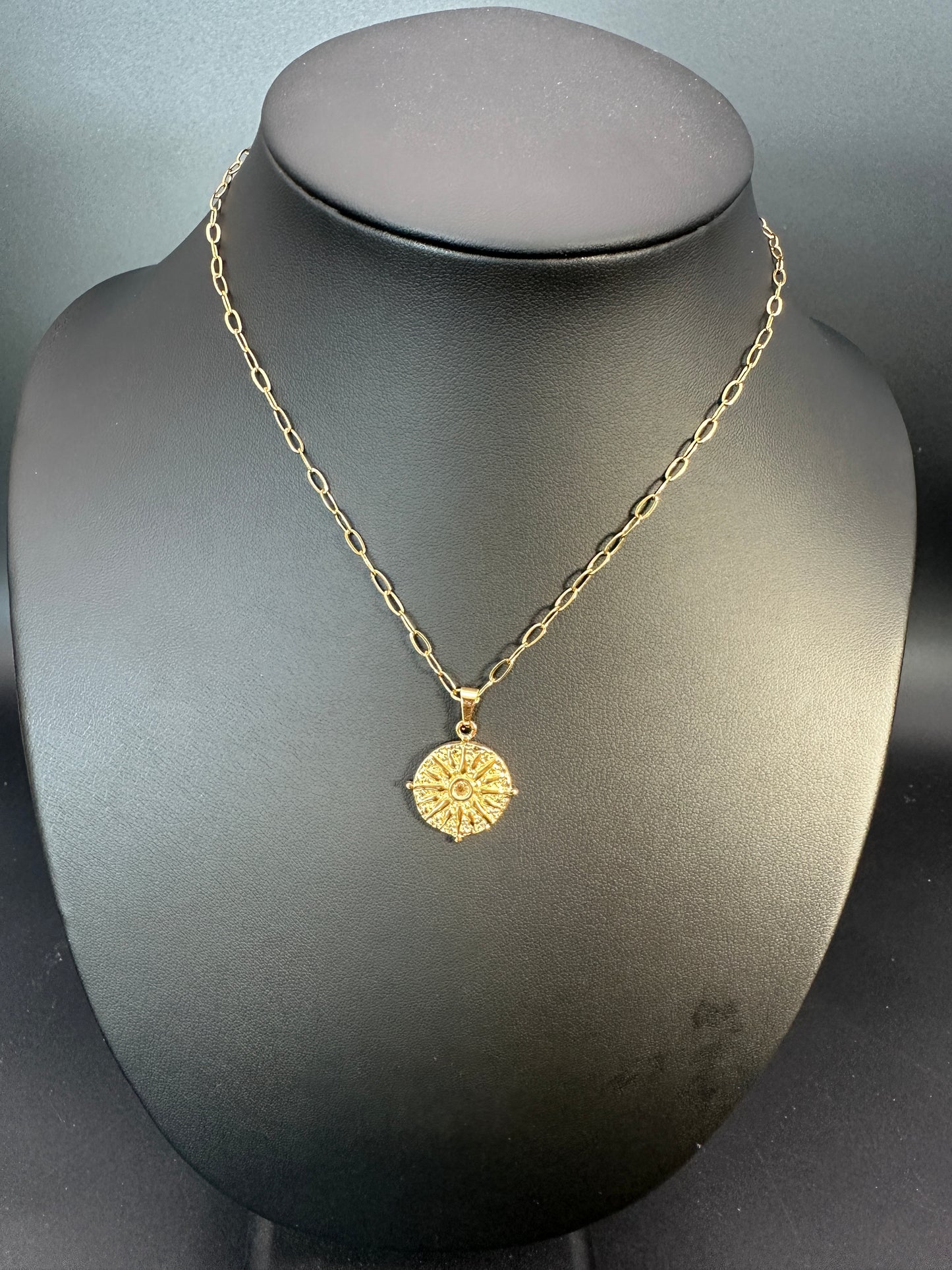 GOLDEN SOLAR MEDALLION NECKLACE