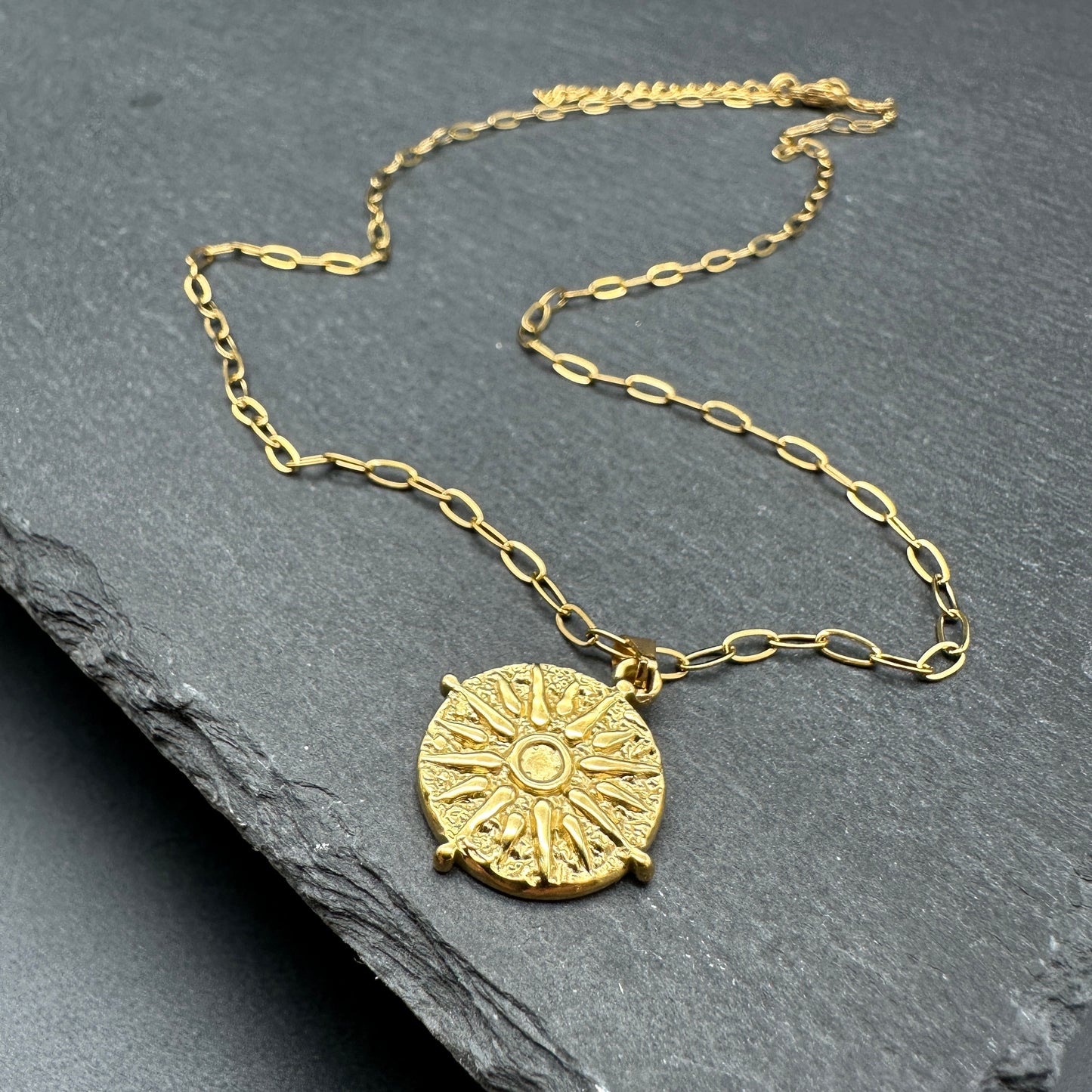 GOLDEN SOLAR MEDALLION NECKLACE