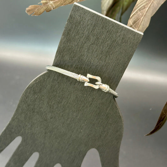 BELT BUCKLE | SILVER CABLE BRACELET